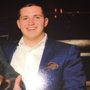 Meet your Posher, Justin